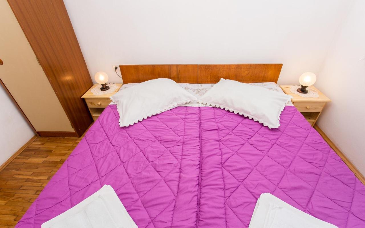 Apartman Broznic Šilo Esterno foto